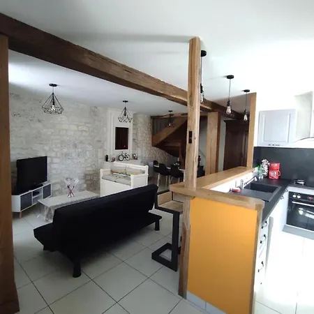 Logis De La Passerelle Port-dʼEnvaux