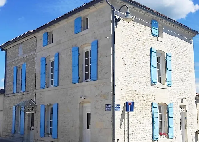 Logis De La Passerelle Holiday home